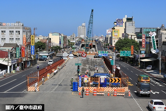 沙鹿陸橋工程聯合勘查  顧品質也重防疫