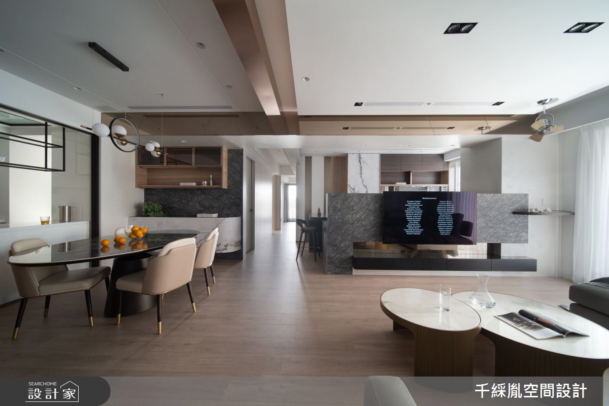 享受城市裡最宜人居所！開放書房、中島吧檯與美形收納，創造簡約微奢開...