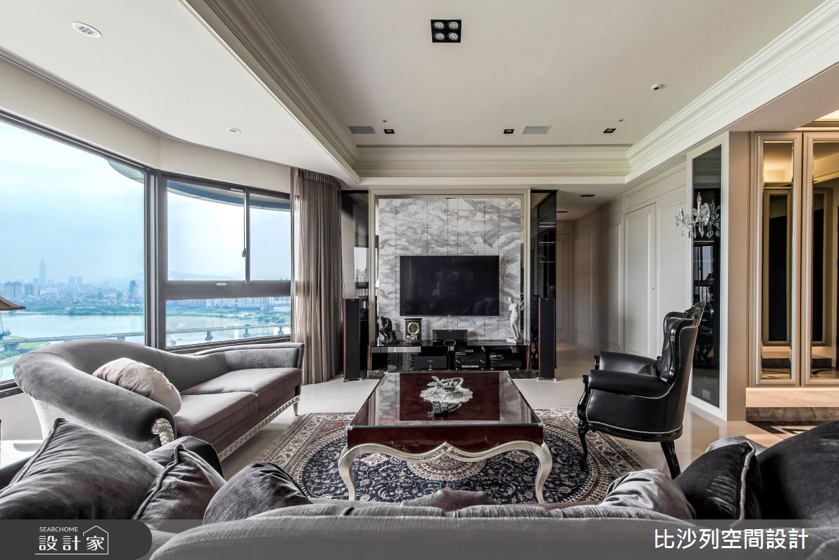 把城市光景帶進輕奢新古典宅，多種質材堆疊細膩華美的居宅個性