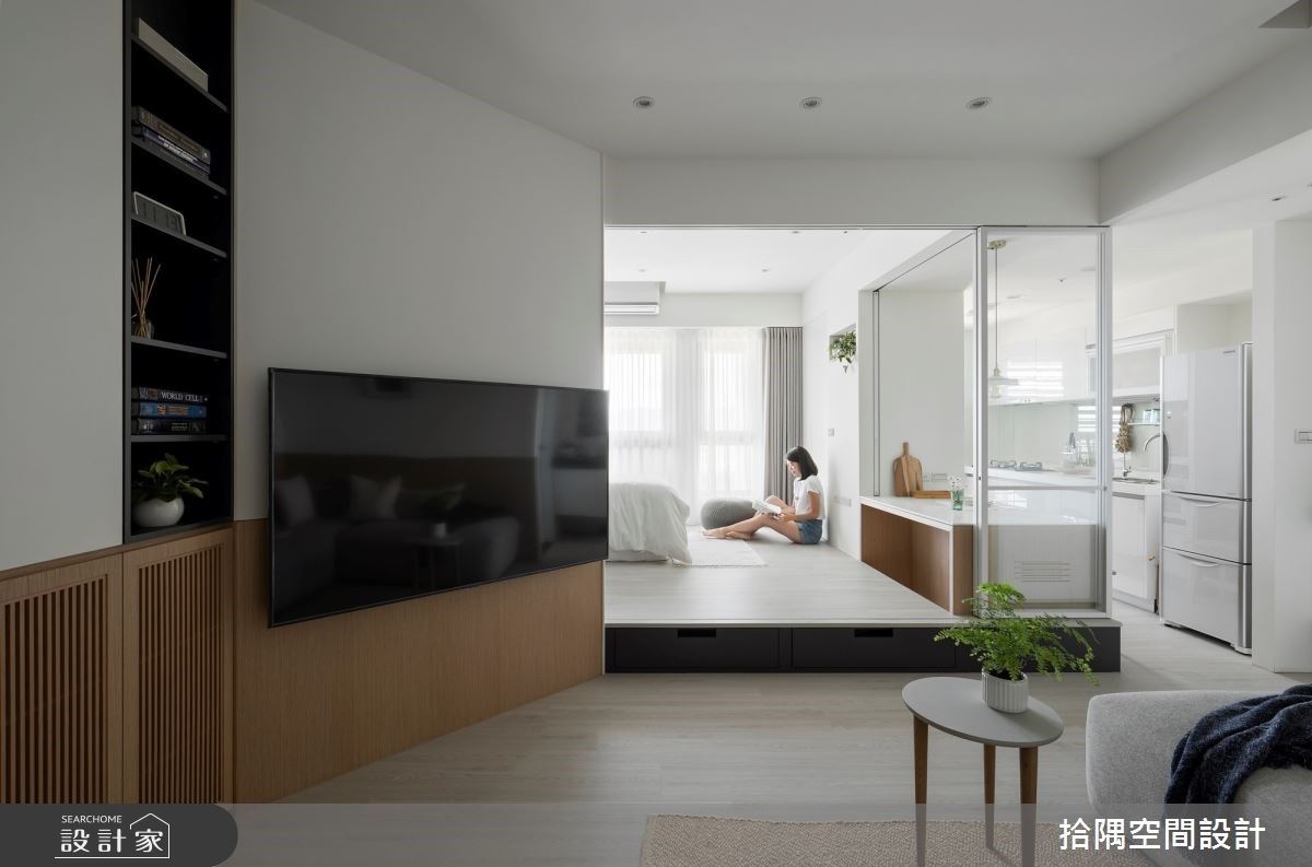 不可能只有 9 坪！優雅灰藍、輕木質與光感混搭，自帶俐落收納的小坪數居家