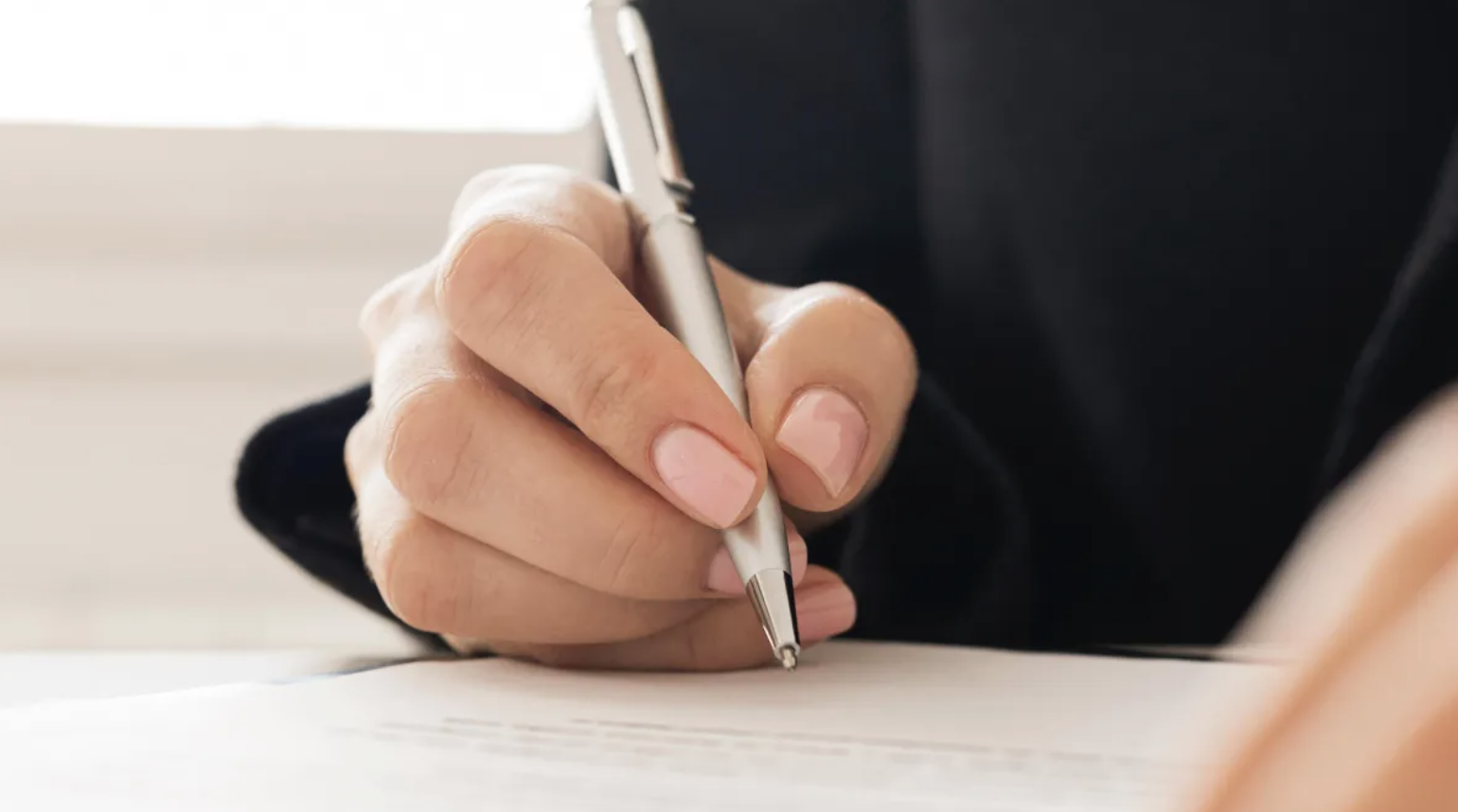 父母出錢買房登記子女名下算贈與嗎？忽略「這件事」恐遭開罰 2 倍！國稅...