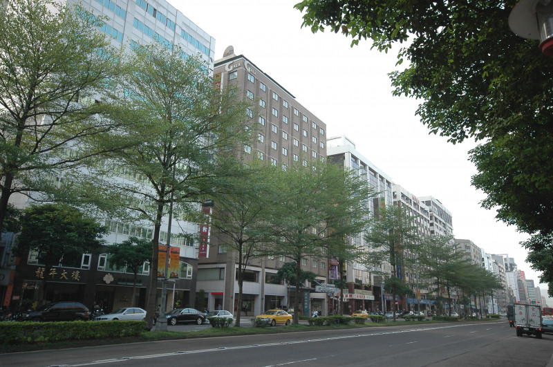 繼承土地首次移轉之土增稅 從繼承日起算