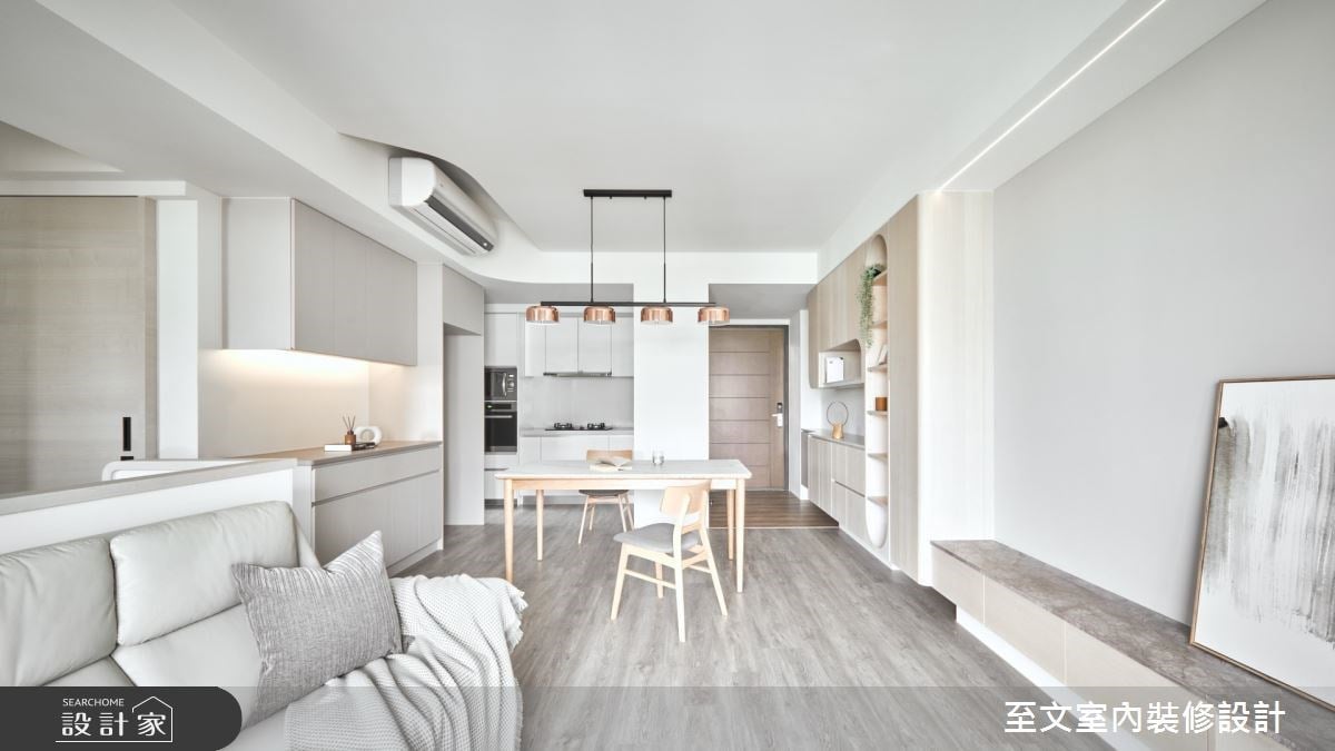 輕柔北歐風輕拂 20 坪新居！善用畸零空間規劃收納、弧形曲線修飾樑柱，...