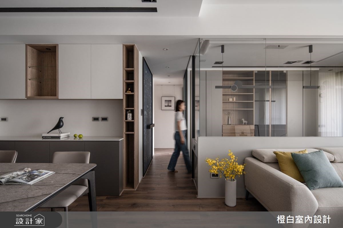 30 坪中古屋將侘寂美學與實用機能混搭！3+1 房擁抱多元格局，在節奏飛快...