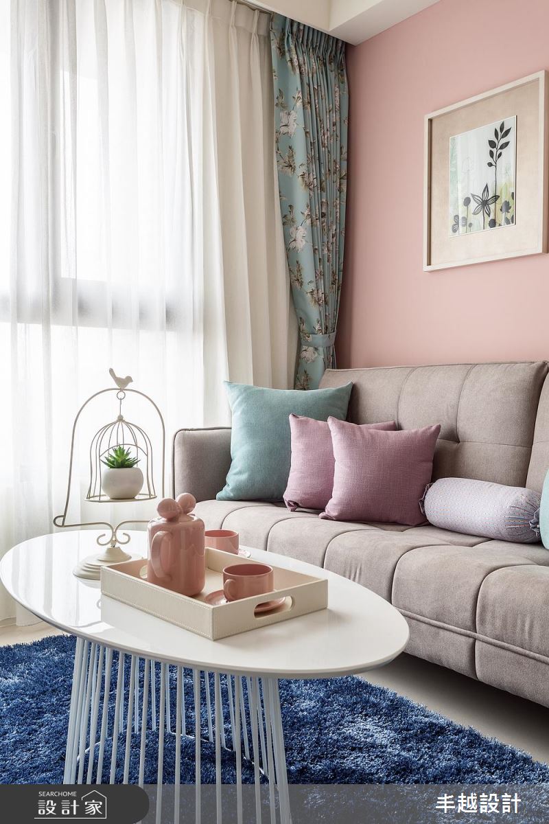 輕灑粉紅浪漫鄉村風！ 30坪電影場景般的宅邸融化你心