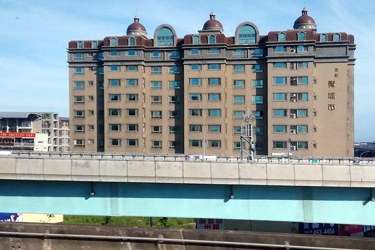 桃園青埔高鐵特區現生機！房市建案喜迎白天鵝