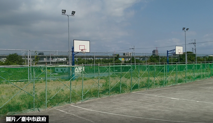 台中南屯寶山里 全場籃球場將開工
