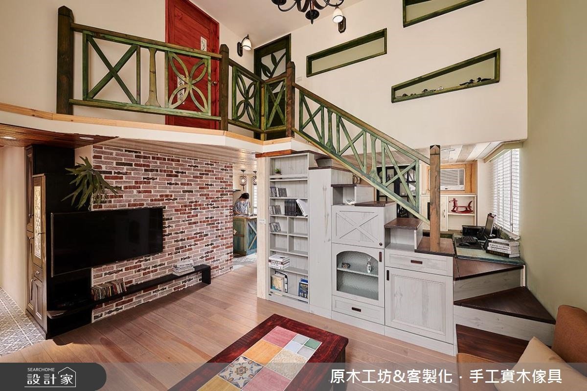 19坪樓中樓老屋改造，原木家具調節濕度、隔出玄關和書房更符合需求