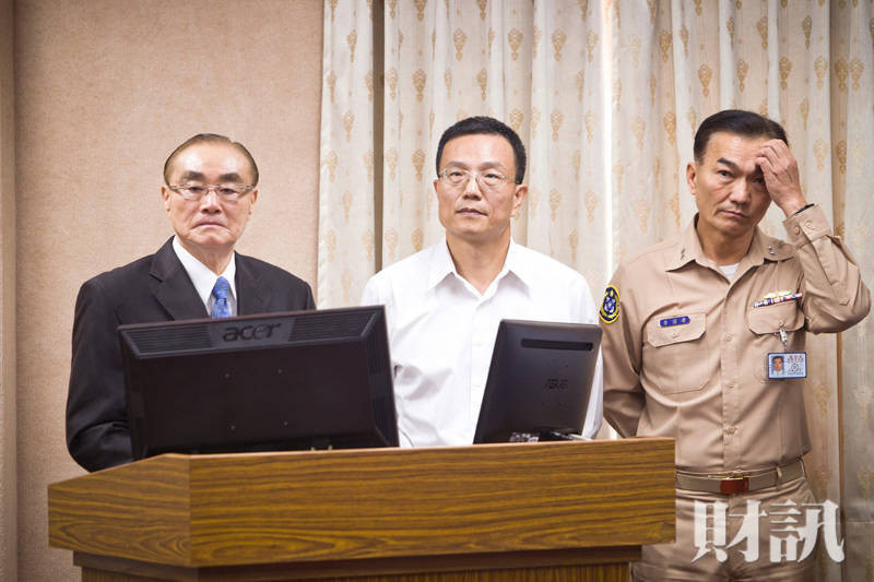 這些年，那些荒唐的軍事採購奇案⋯