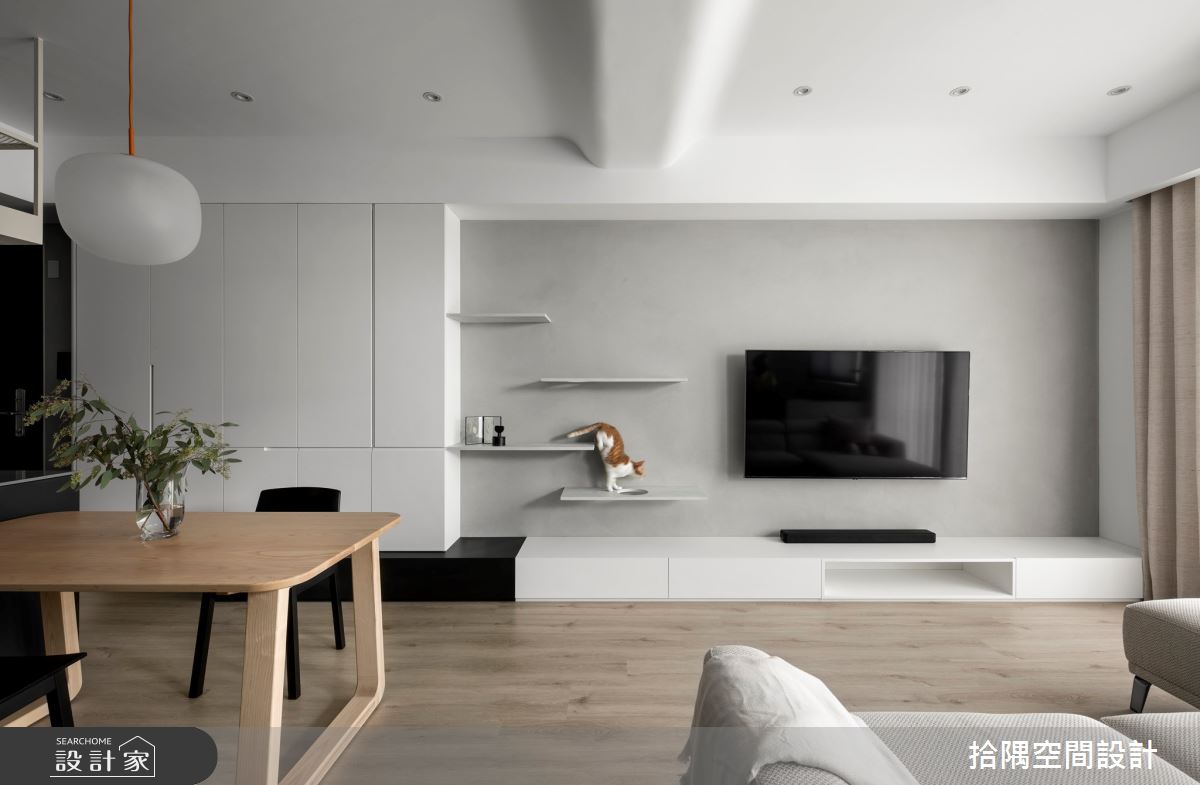 深邃藍北歐風展開美好一天！玻璃書房與彈性機能，小宅迎向舒適新生活