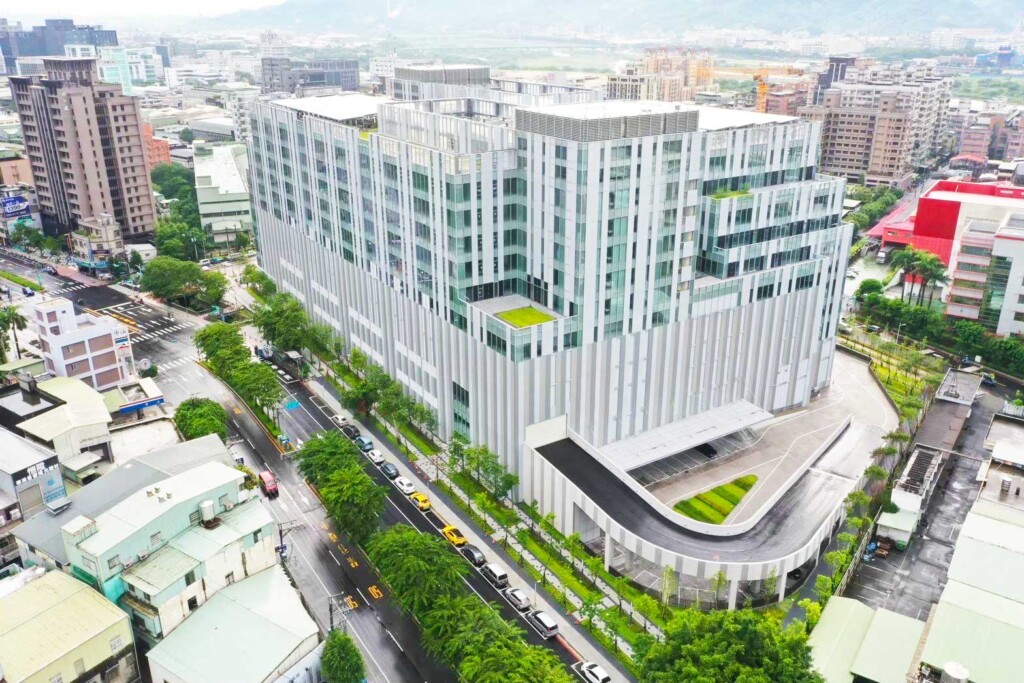 土城利多再一樁 國泰人壽廠房招商 創3千就業機會