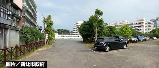 三重國小校地活化  波麗士大人當厝邊　