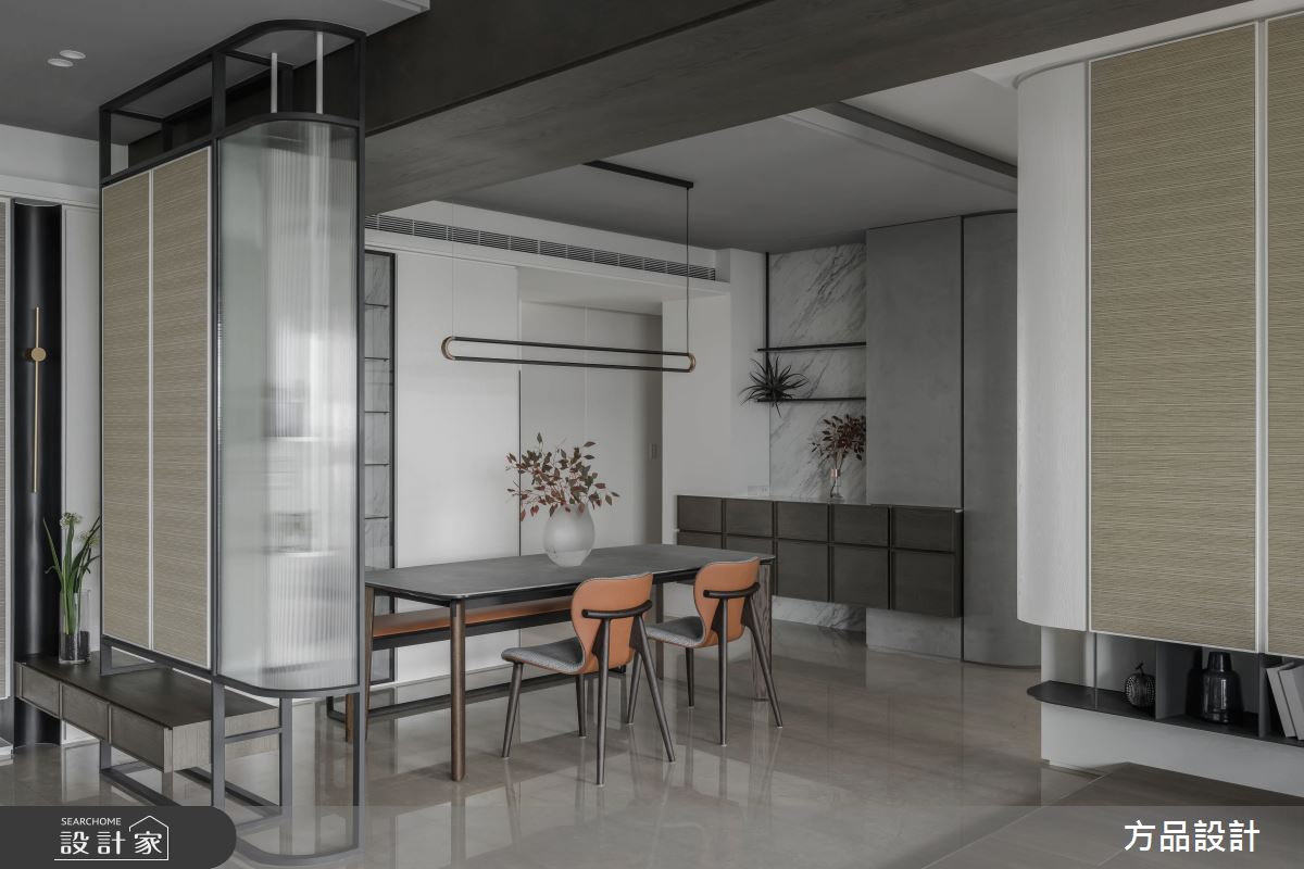 捨電視牆換開闊感，混搭風細膩溫柔的質感家