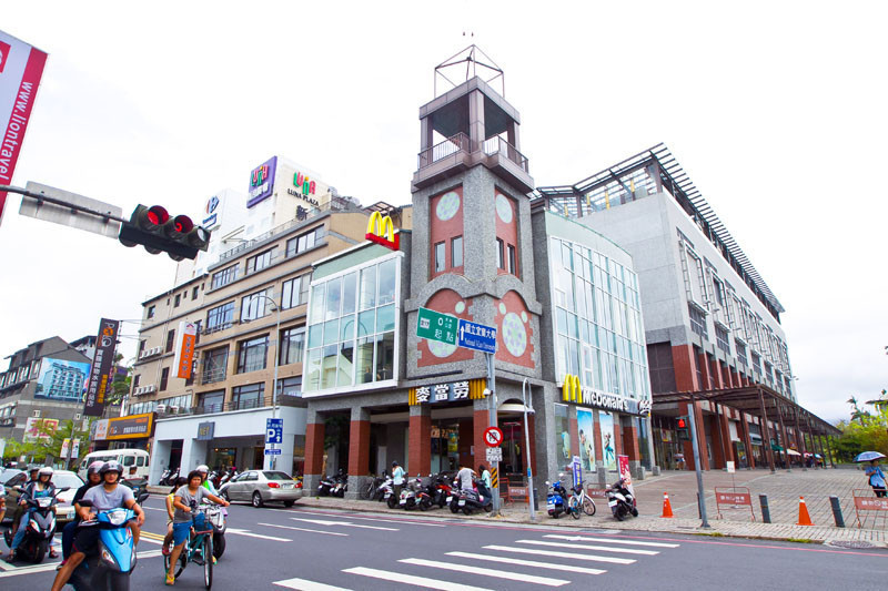 購物中心來了　郊區經濟旺了　房地產賺更大