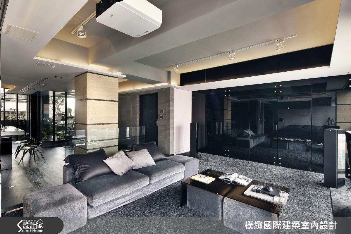 在都市中心打造空中玻璃花園！ 32 坪時尚集散地