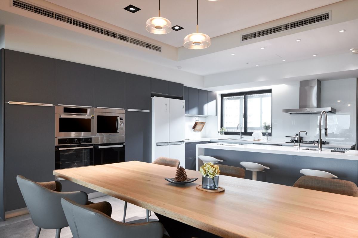 極簡風格美廚潮流提案！ 融入強大收納機能與獨特品味的料理生活