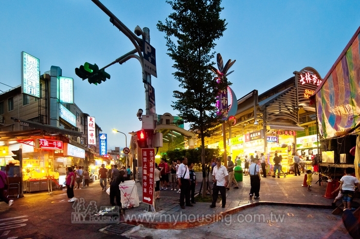 士林夜市「百年」老屋 月租高達20萬