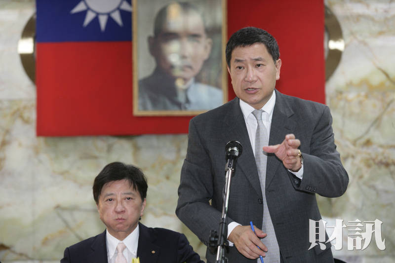 牽動兩岸三地、2200億元市值的併購案例