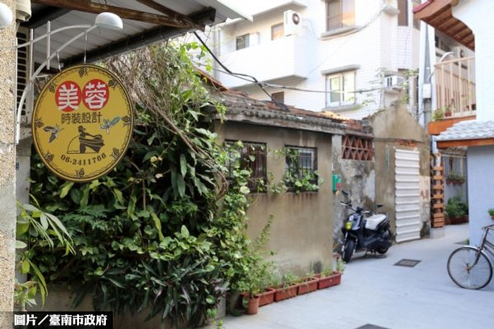 過年走走　葉石濤文學地景蝸牛巷 