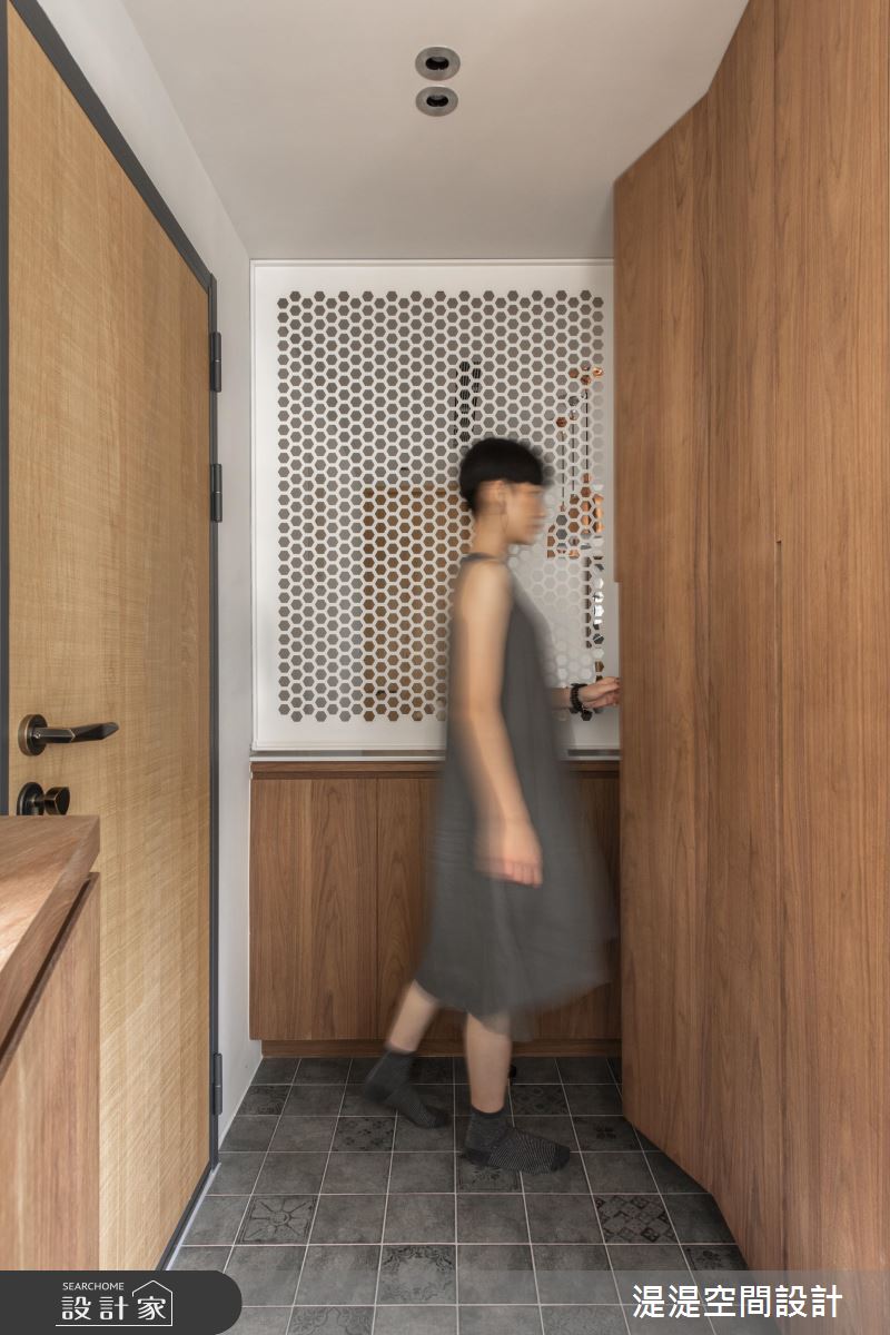 收納 80 雙鞋的秘密！讓三代同堂都感動的新生老屋