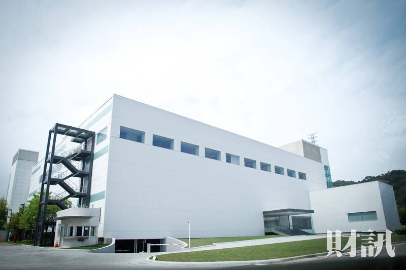 直擊桃園龍潭研發基地 庫克集結台灣人才打三星