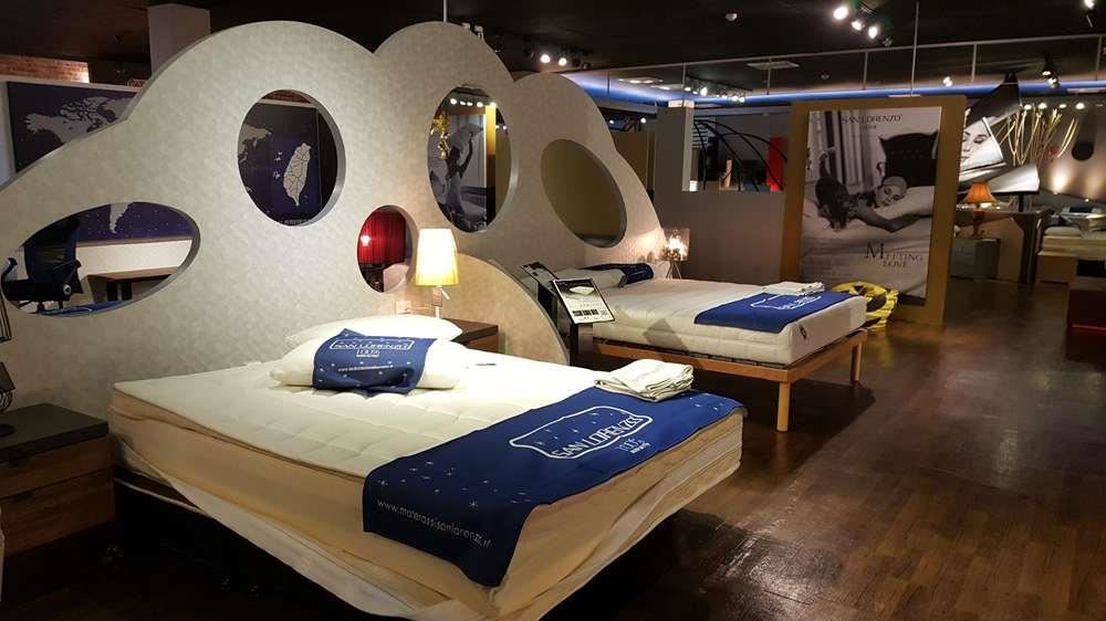 親密舒眠時光 徜徉在海洋浮力般的擁抱裡