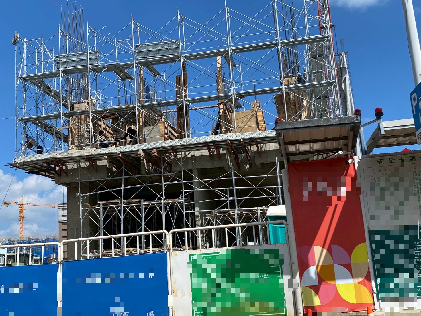 預售屋採取先售後建，因此接待中心規劃樣品屋提供消費者瀏覽。(圖片來源藍浩勻)