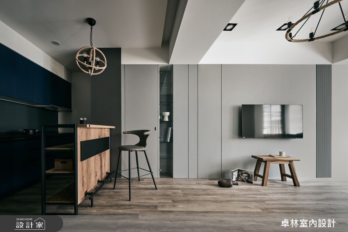 老屋翻新比較「急」！現代美式工業風與日光小花園一次擁有！