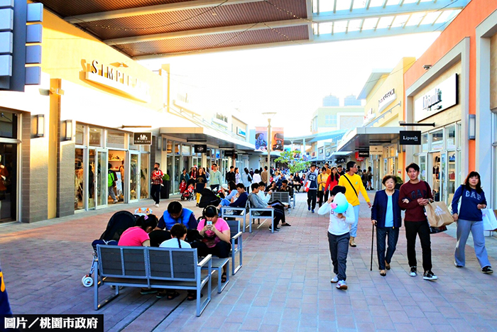 青埔大利多！　華泰名品城二期今開幕！