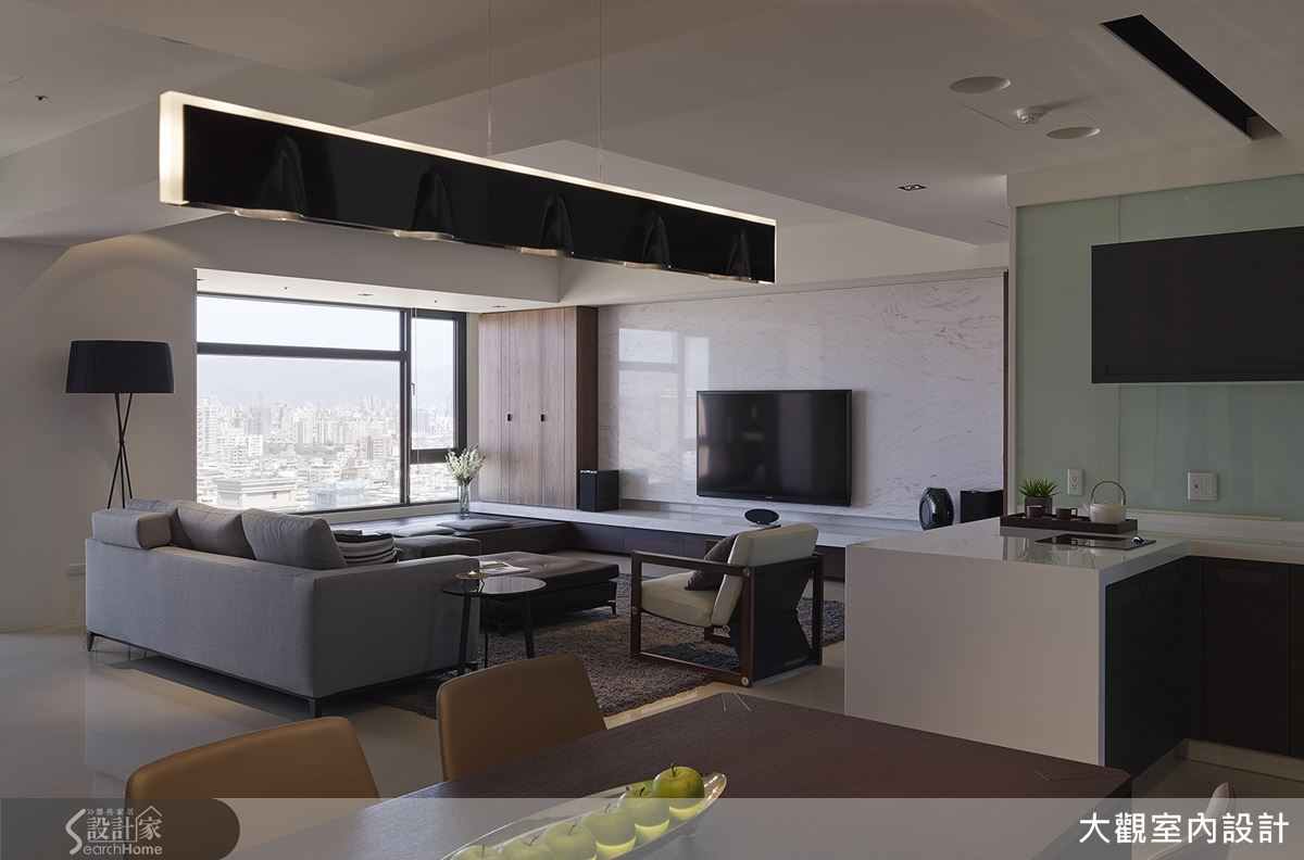 隔牆退位，納入自然也拉進家人距離