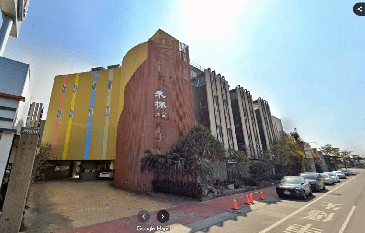 新營土地交易狀況在去年櫻花建設以6.8億購入住宅用地後,實登上再度出現一筆2.2億住宅用地成交紀錄,買家為北部謝姓自然人。(圖片翻攝/Google map) 新營土地交易狀況在去年櫻花建設以6.8億購入住宅用地後,實登上再度出現一筆2.2億住宅用地成交紀錄,買家為北部謝姓自然人。(圖片翻攝/Google map)
