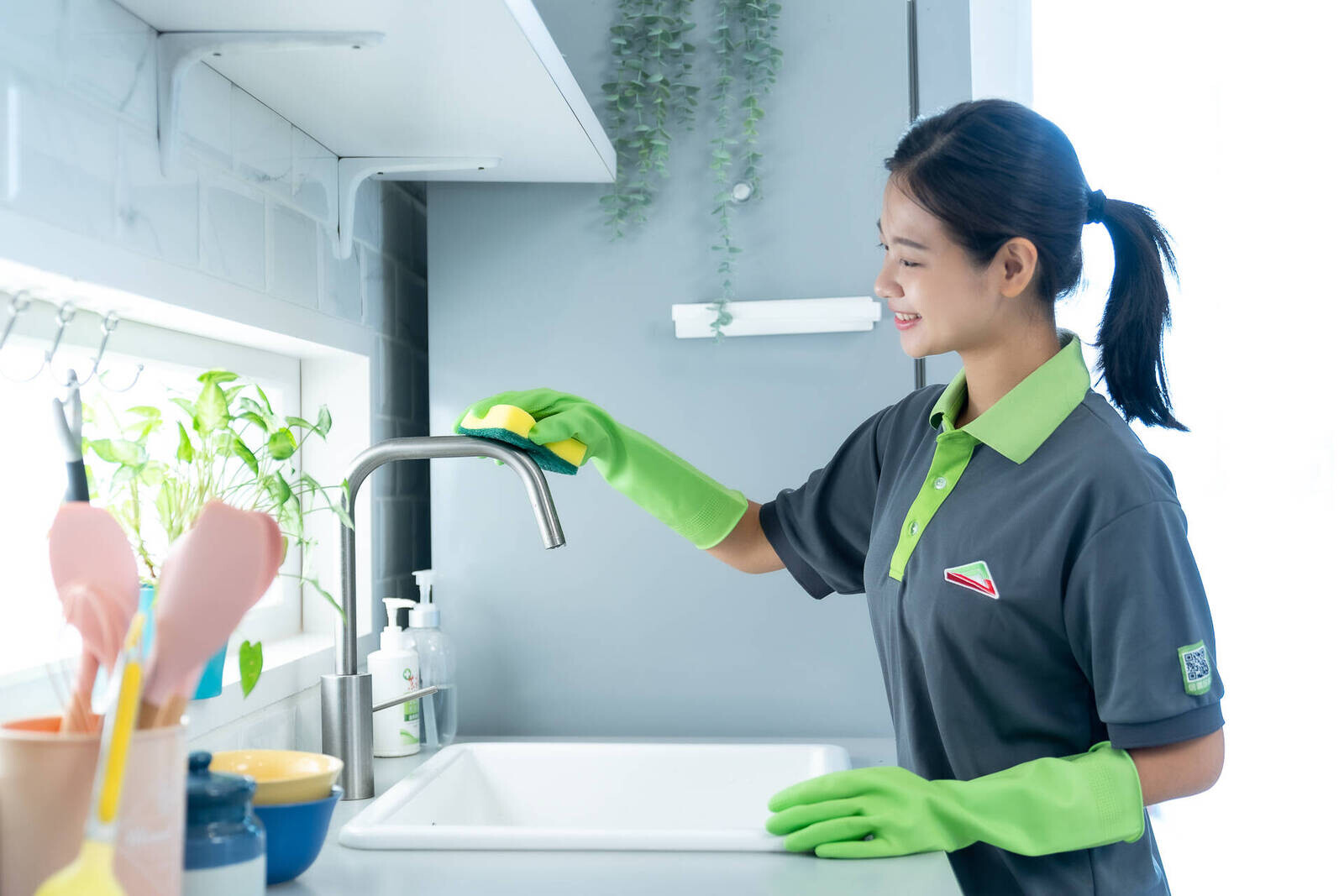 時間彈性、維持整潔，半數民眾改採年後打掃。看準消費者需求，信義居家推出年後居家及家電清潔全面9折優惠，幫助民眾輕鬆維持環境整齊