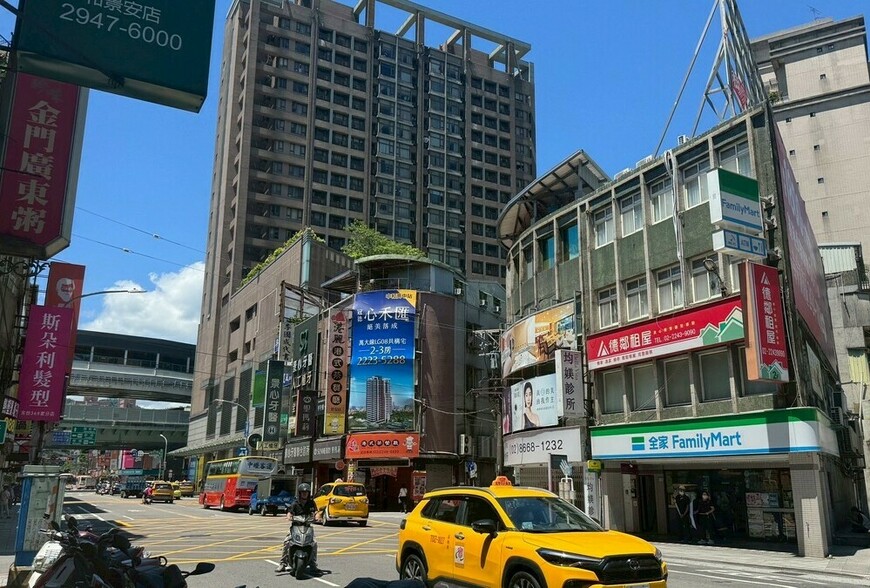 環狀線房市熱區浮現：徐匯中學站年成交449件奪冠 文山區考試院站緊追 