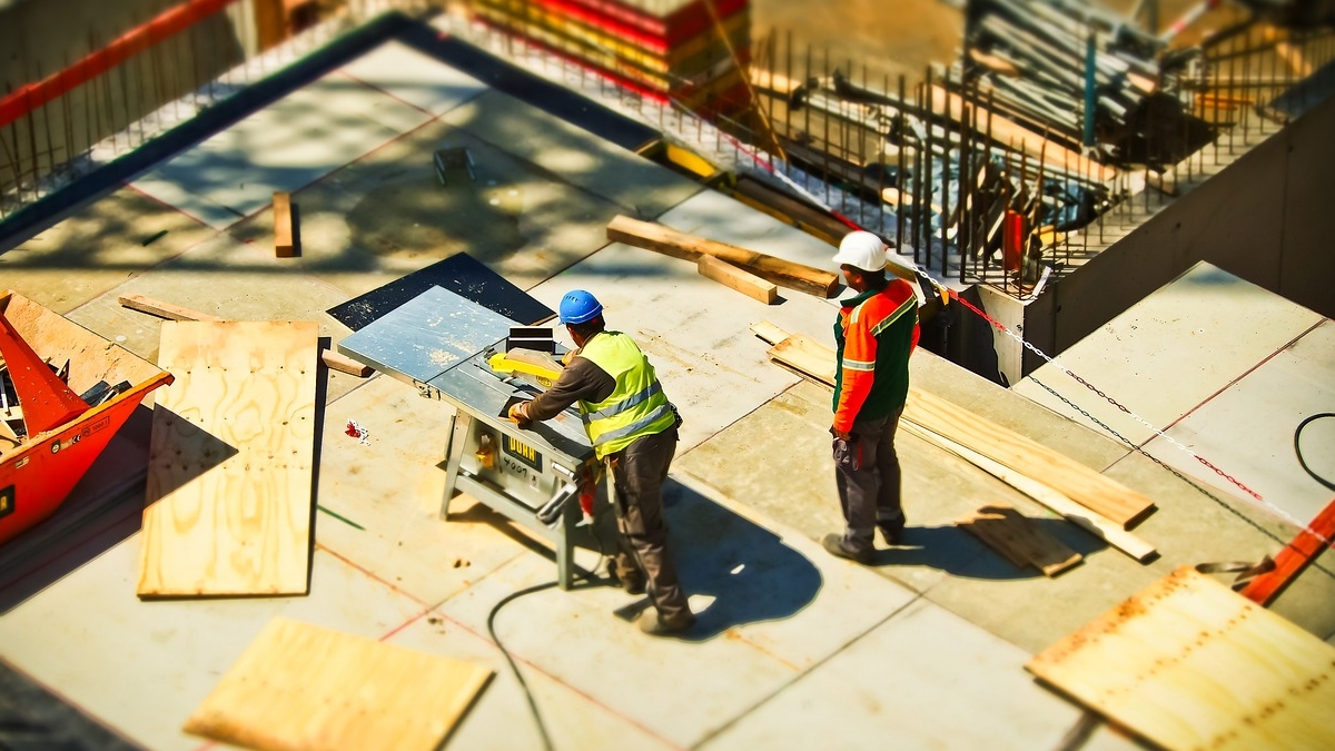 「房價漲＝經濟好＝薪水漲」不好嗎？ 網嘲神邏輯：根本追不上