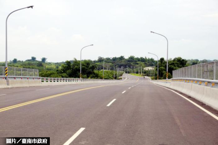 台南砲校關廟校區 聯外道路通車