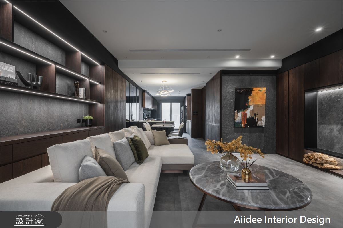 專為家人打造的現代百坪透天！收納展示兼具、石材原木混搭，展現別墅的...