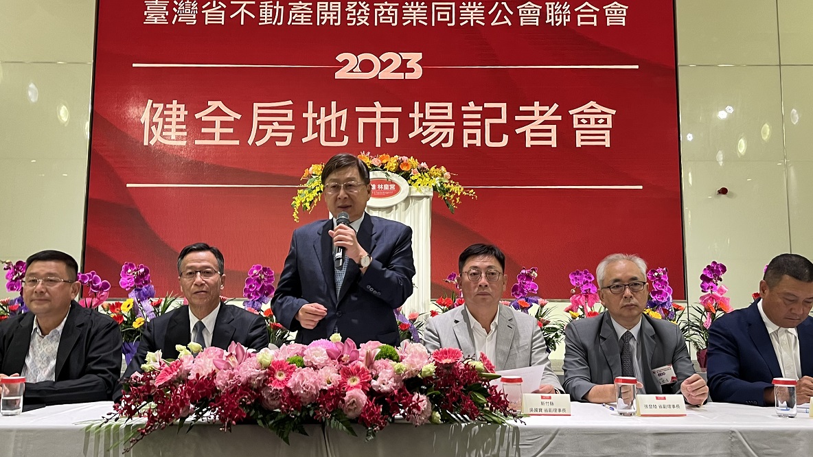 預售屋不溯及既往「縱容炒房客」？花敬群重申：不是開門是關門