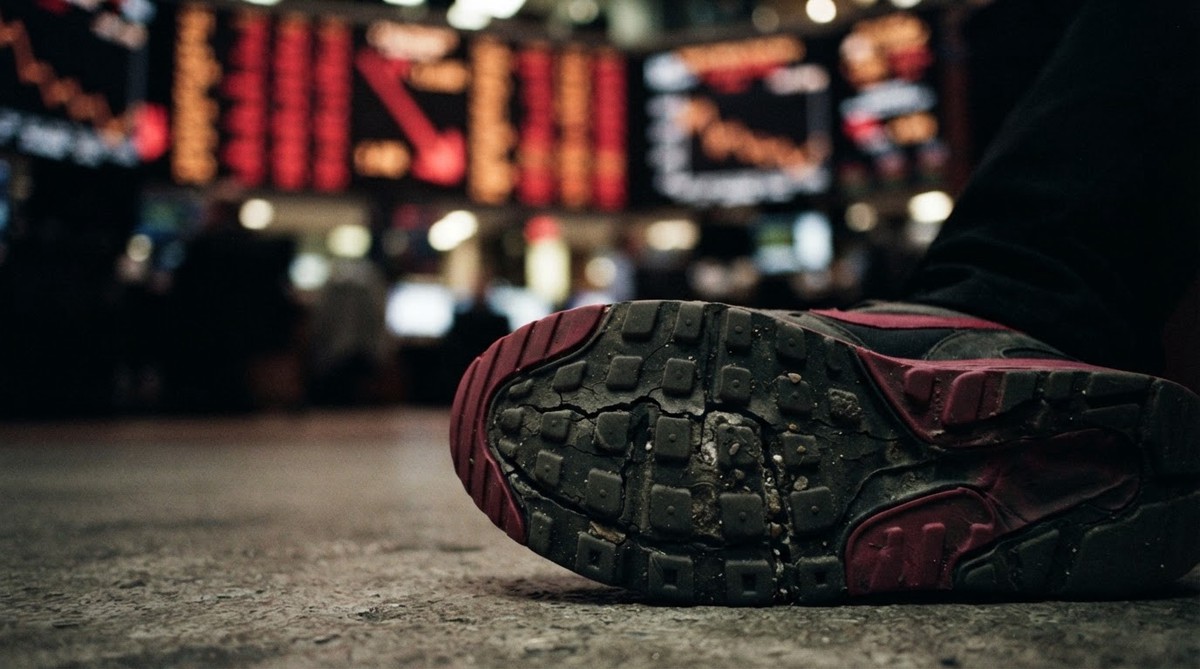 Nike 跌出標普百大指數 逾七成市值蒸發揭示品牌挑戰