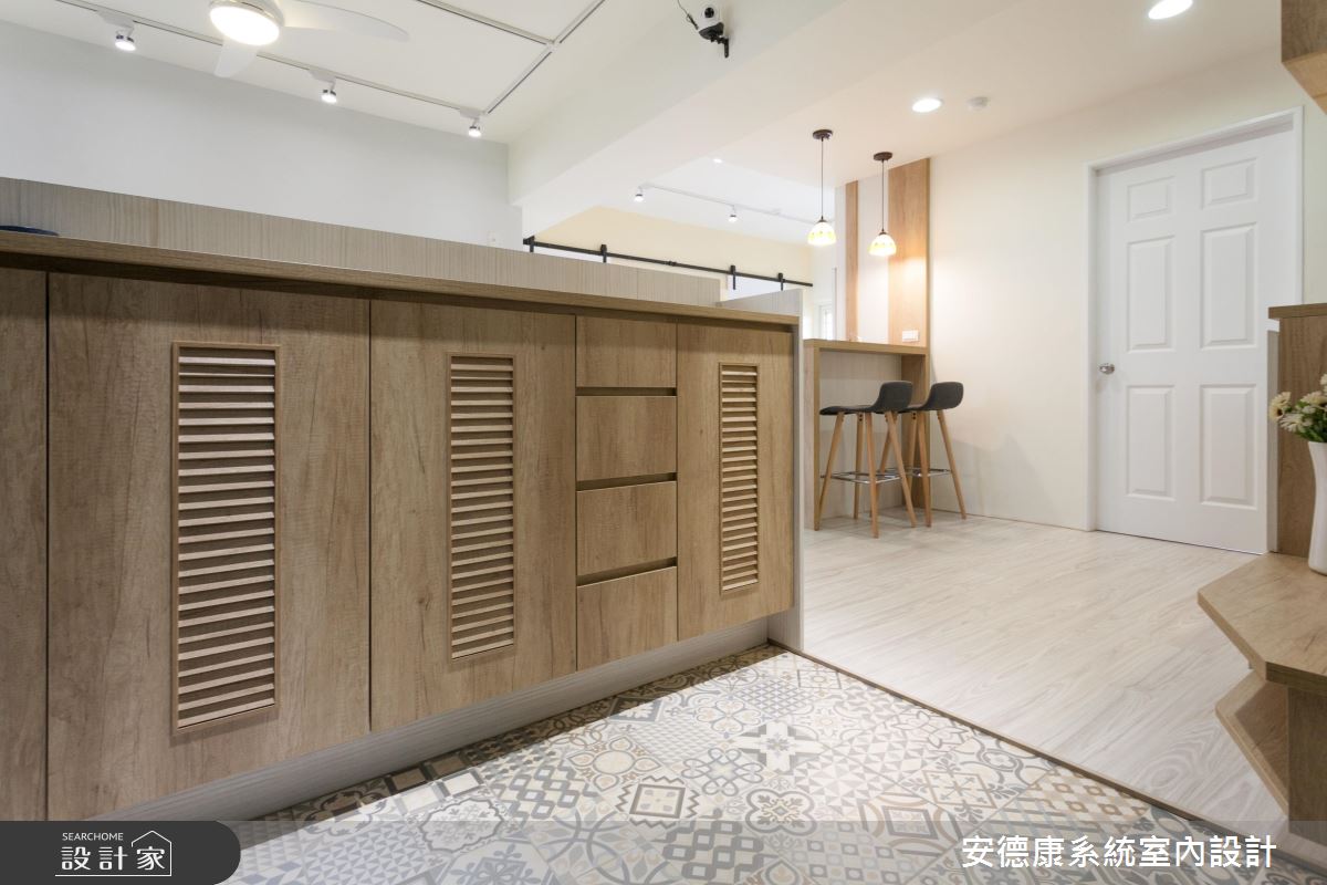 和不合理動線說掰掰！老屋變身簡約又耐看的 27 坪混搭宅