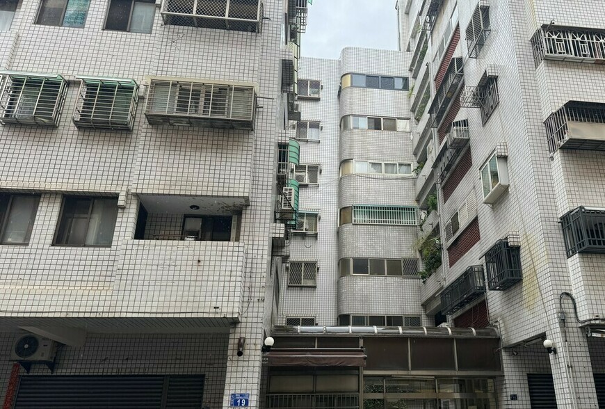 租屋族必看！遇到這10種房東，存款可能秒蒸發...律師揭『省百萬』自保法