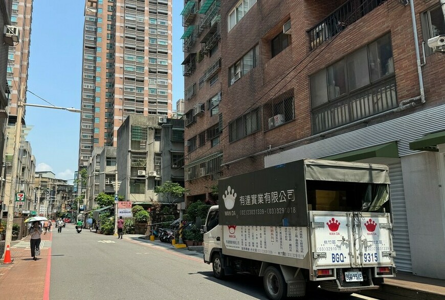 老屋不拆也能重生！雙北「整維得來速」計畫，最高補助1500萬助老公寓逆...