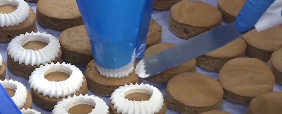 供應經典賽膳食！直擊Buffet龍頭中央廚房