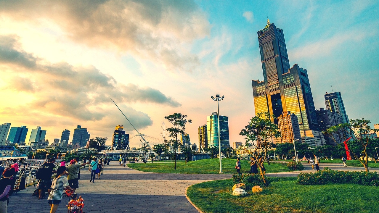 年薪70萬不靠爸 想買高雄850萬房 過來人勸：先求有再求好