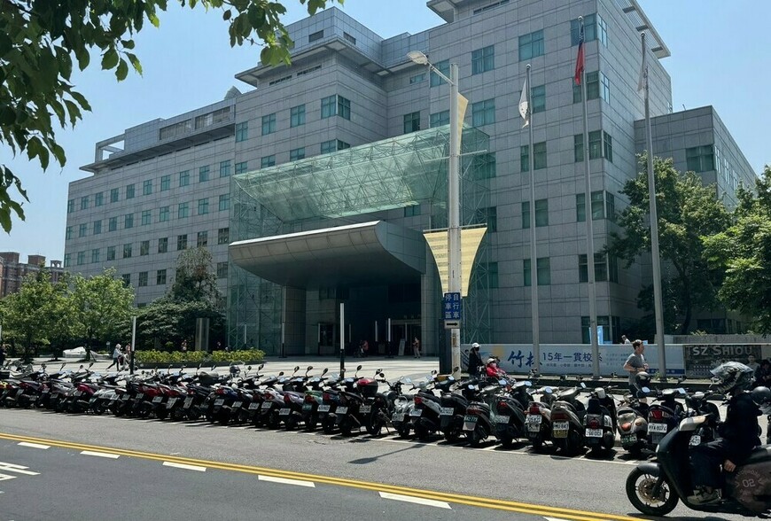 一棟大樓兩個門牌！中永和房價大逆轉　居民驚呼：「怎麼會差這麼多？」