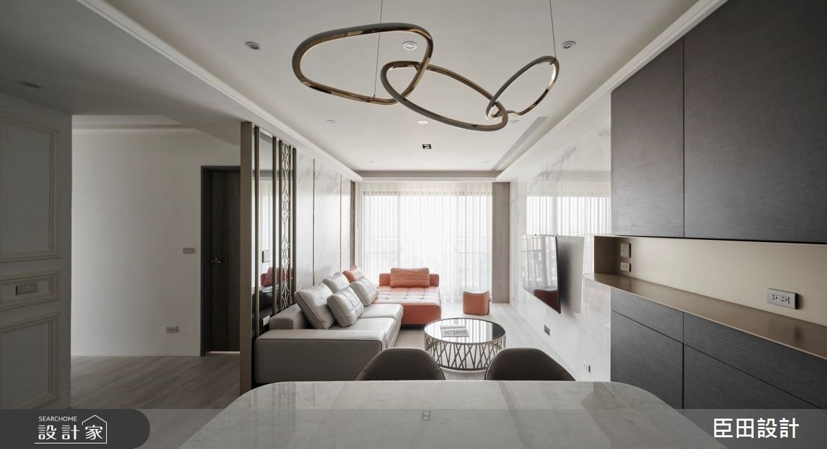 彷彿巴黎的時尚公寓！純白新古典小宅，實現莫蘭迪主臥、夢幻更衣室的願望