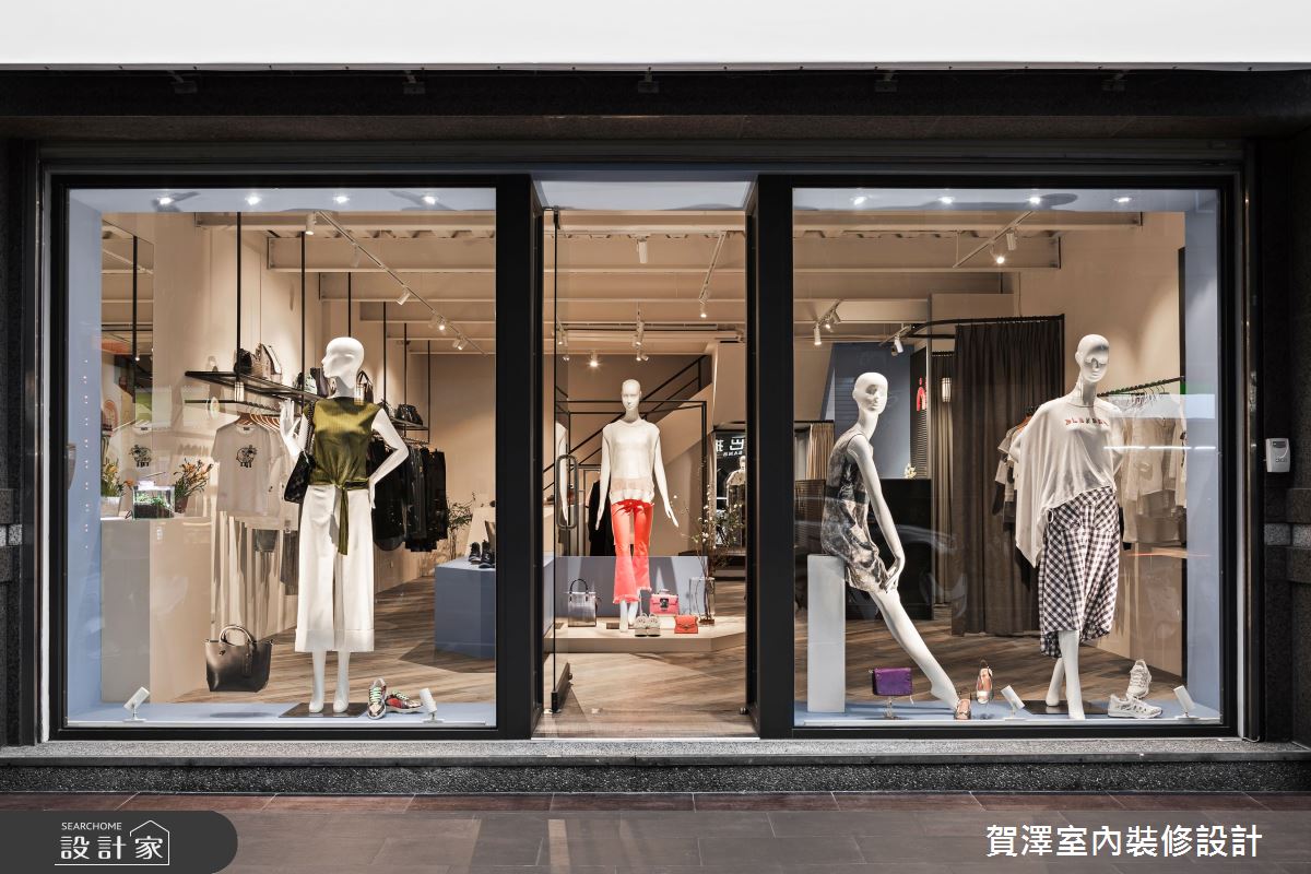 藍天白雲陪你試新衣！歡迎光臨 20 坪小清新服飾店