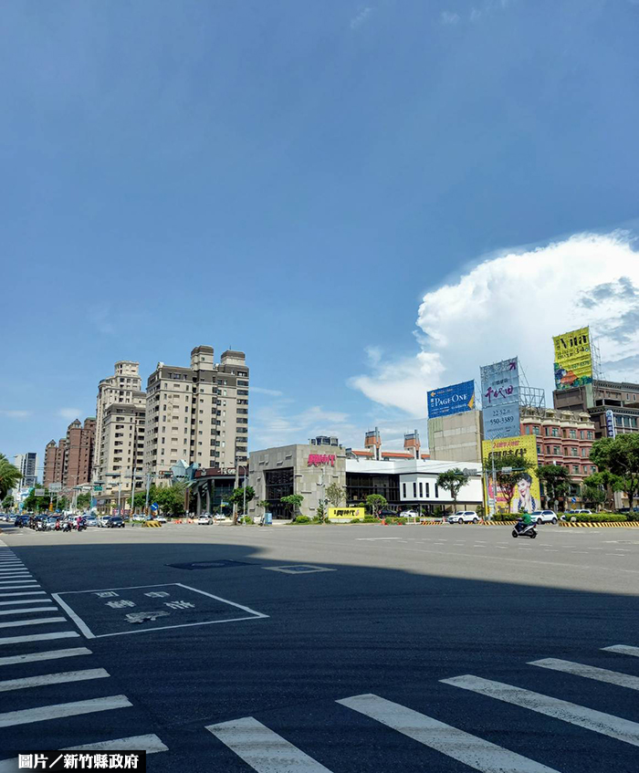 竹縣建案代銷收取訂金才給契約 違規！