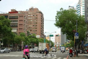 房市買氣停滯 法拍也掃到颱風尾