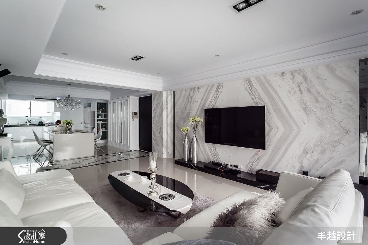 美、透、白！名媛級血統的 30 坪新古典居宅