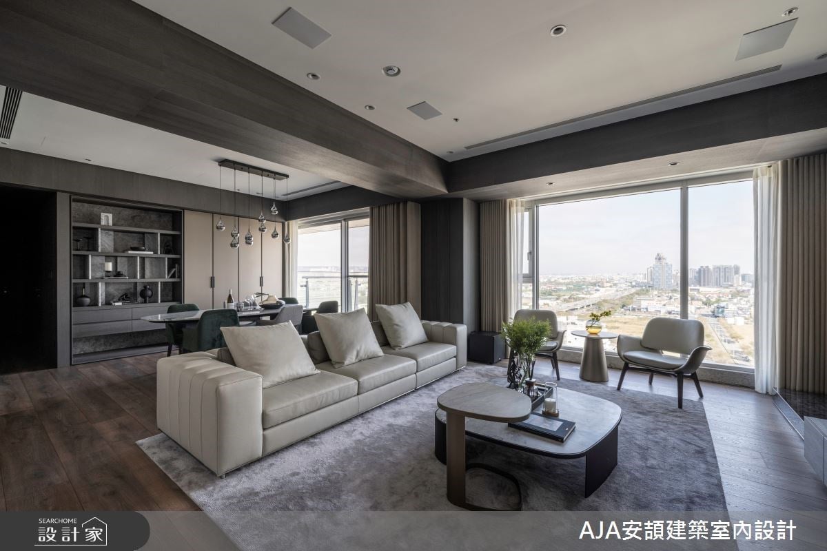 高樓層豪宅坐擁絕美市景！43 坪現代宅預先客變，以奢華材質堆疊讓人稱羨...